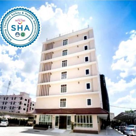 P.A. Thani Hotel Nakhon Sawan Eksteriør bilde